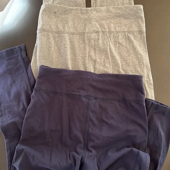 Girls Nike Leggings - Picture 3 of 4